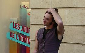Photo de Jongleur Danseur et Mime : Matthieu Garry de BEGLES