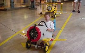 Photo de JUNIOR AVIATION - AVIONS A PEDALES - JEUX ENFANTS - SAVOIE et HAUTE SAVOIE - FRANCE