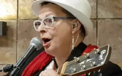 Photo de CLARIE  Chanteuse soliste MARIAGE ( religieux, civils, laïques)