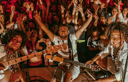 Alex Barros, Chanteur-Musicien brésilien, Fête privée, Marseille, PACA