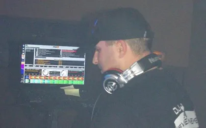Photo de EURL Dj Evenements Animation - Disc Jockey Bordeaux (33000)