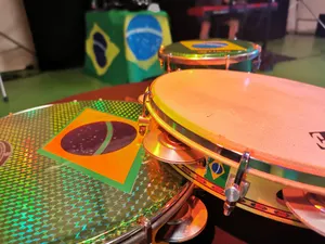 Les percussions brésiliennes : en spectacle ou en ateliers