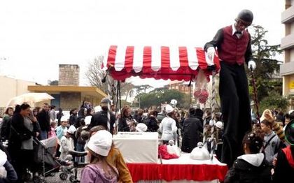 Photo de Sappas CIRQUE ECHASSIERS ANIMATIONS DE RUE - AVEYRON MIDI PYRENEES 