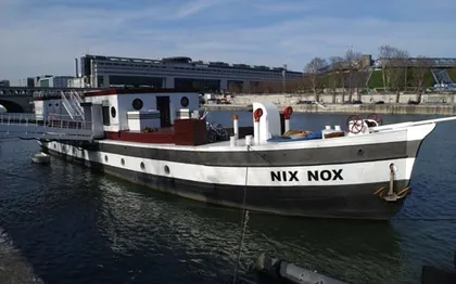 Photo de  Bateau NIX NOX - Location de Salle et Péniche - Paris
