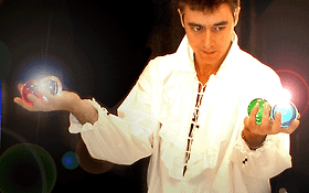 Photo de GUY PARDILLOS - MAGICIEN CLOSE UP et MENTALISTE - AGEN 