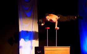 Photo de Artiste de cirque GMZ CIRCUS / Bordeaux, Gironde, France