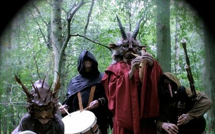 Photo de SATARA - Spectacle de Rue - Musique Médiévale - MARCQ EN BAROEUL