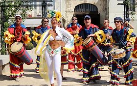 Photo de Fanfare Cubaine, Orchestre brésilien, Animation Pédagogique 